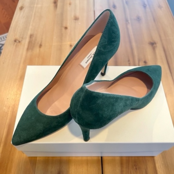 L.K. Bennett Floret Wintergreen Suede Pointed Toe Courts - Picture 1 of 5